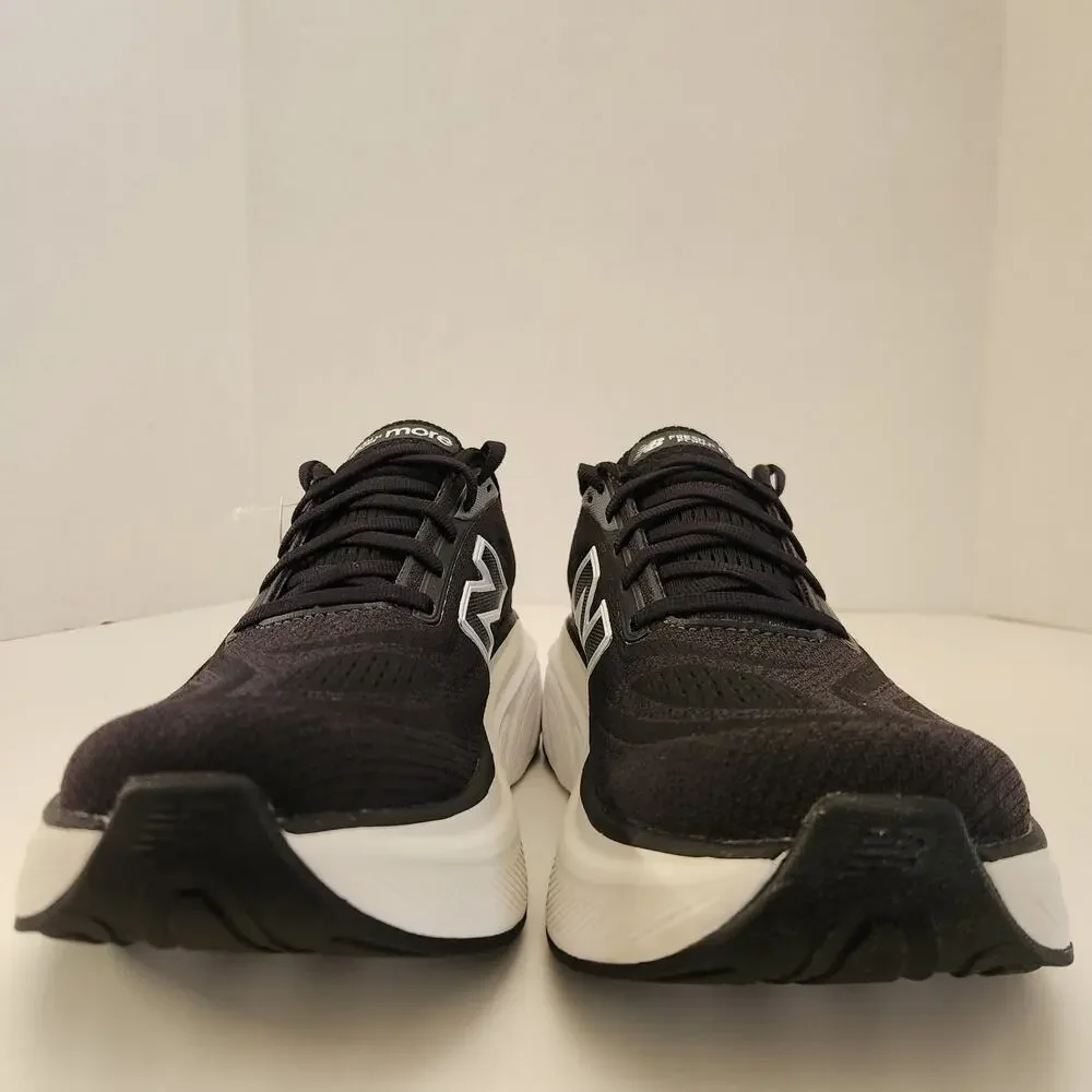 New Balance Women's Fresh Foam X More V6 Running Shoe, 8 W - Picture 3 of 10